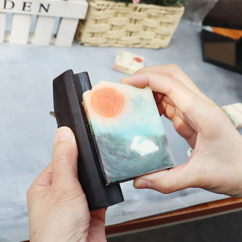 Zestawy materiałów do robienia – Soap Making Book For Beginners recenzja i cena
